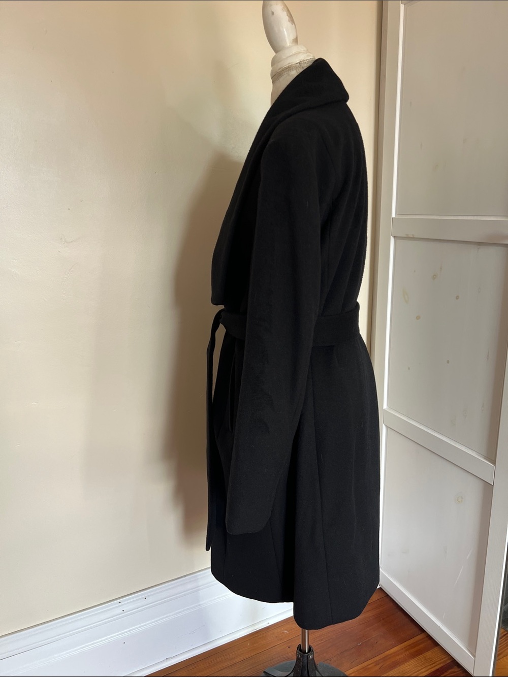 Cole Haan Signature Black Wool Blend Belted Wrap Coat Shawl Collar Size 12 - Picture 3 of 10